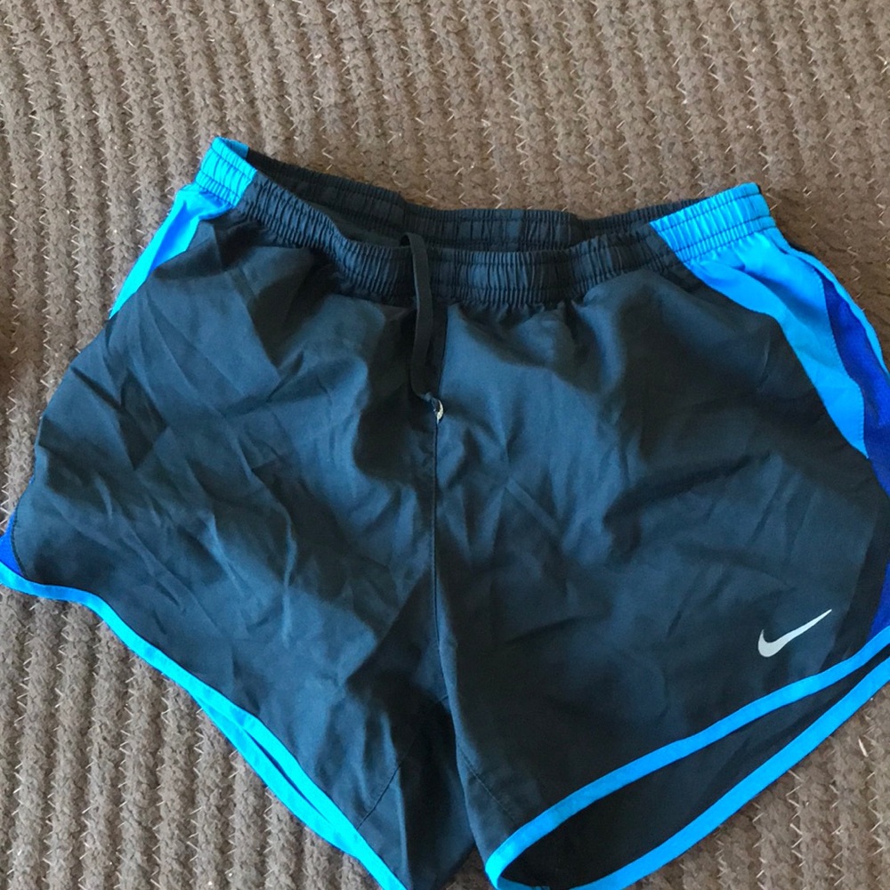 Women’s Nike running shorts size XS